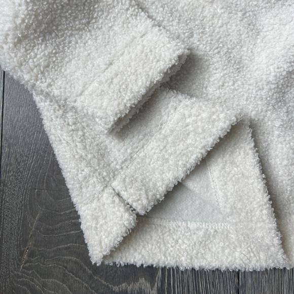 Loft Fleece Ivory Cozy Knit Sweatshirt. Size XS - Picture 6 of 12